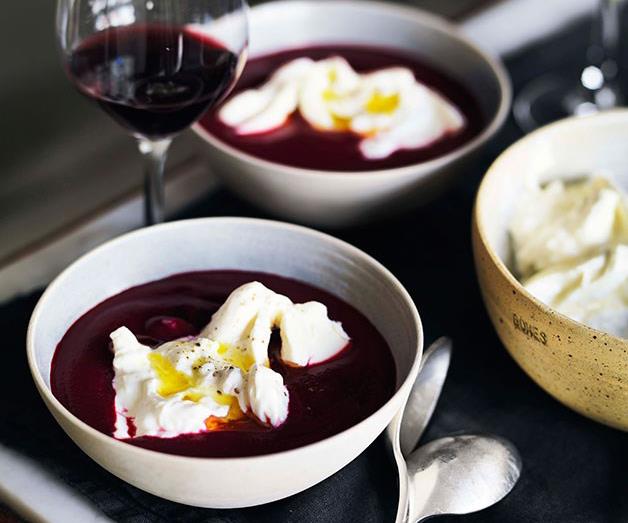 Beetroot soup with burrata