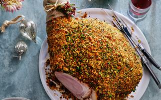 Amaretto and cherry-glazed ham with pistachio and herb crust