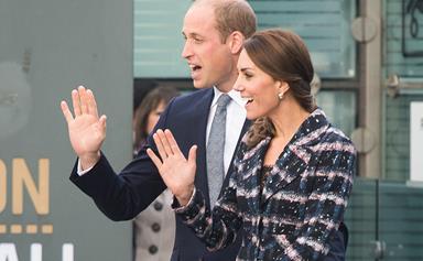 Meghan meets Kate and Wills!