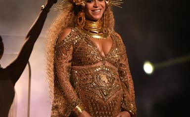 Beyonce debuts baby bump at the Grammys, proves she’s Queen Bey for a reason