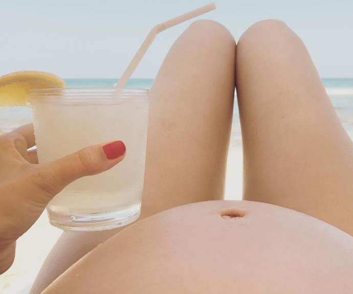 Lauren Conrad, reality-star-turned-fashion-guru, took to Instagram to share this darling snap of her burgeoning baby bump. She captioned the pic, “Babymooning and pretending my blended lemonade is a margarita 🌴👶🏼🌙🍹.”