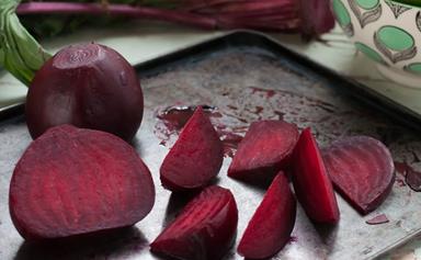 How to cook beetroot without making a mess