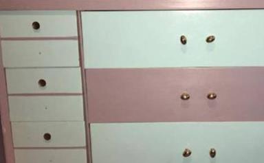 Is this chest of drawers pink and white or blue and grey?