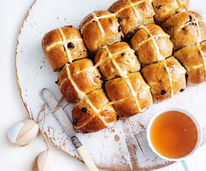 Easter hot cross bun recipe