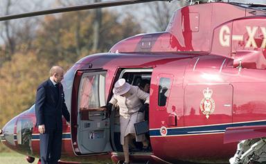 Queen Elizabeth flies in a helicopter to meet Prince Louis for the first time