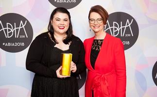 Author of Nevermoor Jessica Townsend who won three awards at this year's ABIAs with Julia Gillard.