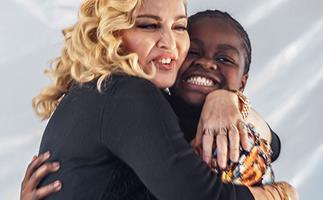 Madonna shares a rare family photo with all 6 kids