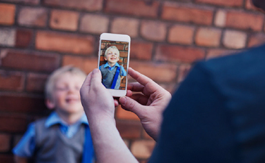 Aussie parents still sharing unsafe images of their children online despite knowing the risks