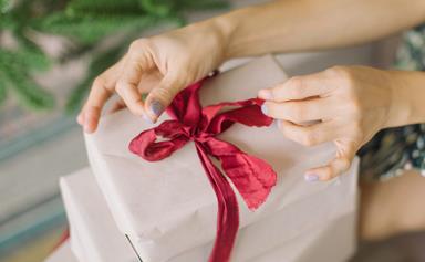 A wrapping experts reveals 17 ways to disguise your Christmas gifts
