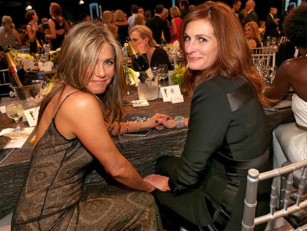 Jennifer Aniston and Julia Roberts caught up over a good chat!