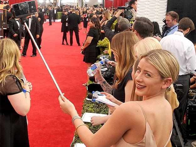 Fashion personality Lo Bosworth gets to work with her selfie stick!