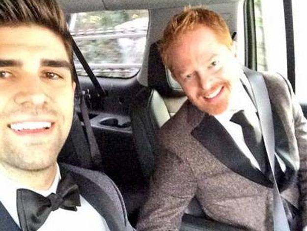 Jesse Tyler Ferguson shared this snap on the way to the awards!