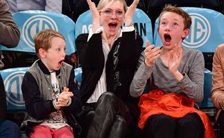 Cate Blanchett’s sweet basketball date with her boys Dashiell and Roman