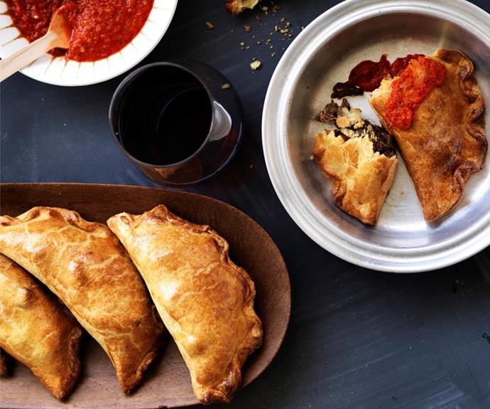 [**Entertain with Argentinian snacks**](https://www.womensweeklyfood.com.au/recipes/argentinean-empanadas-10840|target="_blank"|rel="nofollow") 
<br><br>
Believed to be a derivative of the Indian samosa, empanadas are fried or baked pastries stuffed with savoury fillings. The name comes from the verb "empanar" meaning "to wrap in bread or dough". Every region of Argentina has its own type of empanada recipe. Filled with slow-cooked beef, spices and green olives, these crispy empanadas make a heavenly snack or light meal with salad, and will transport you to Buenos Aires in just one bite.
<br><br>
*Brought to you by [Ultimate by Danone](http://www.danoneultimate.com.au/ultimaterange.html|target="_blank"|rel="nofollow")*