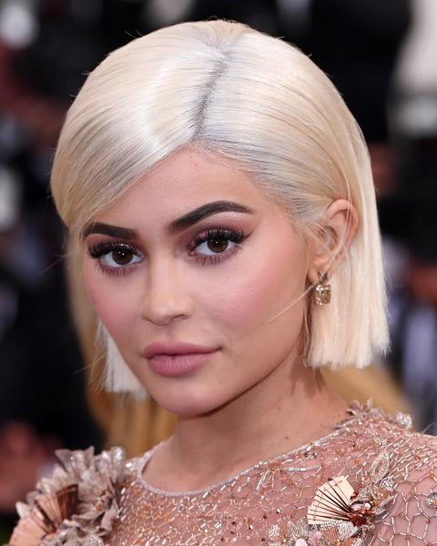 **NO.1 KYLIE JENNER**

Kylie's brows are Insta-perfect which is why she's nabbed the no. 1 spot of most googled celebrity eyebrows for 2017