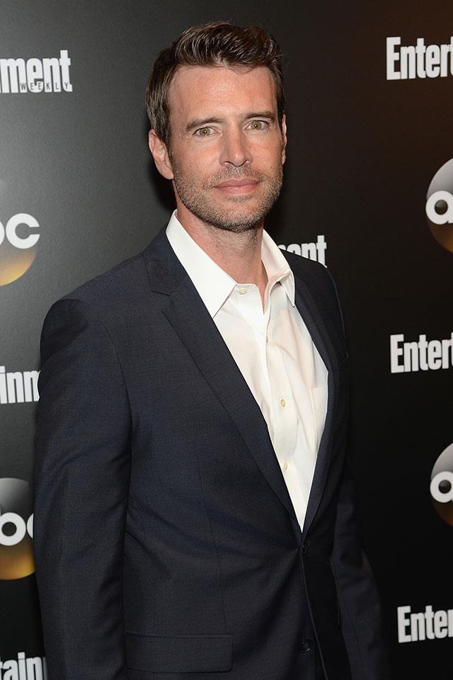 **Scott Foley**
<br><br>
Scott Foley’s favourite strange food combo left some of his fans feeling a little… repulsed. The *Scandal* actor revealed he eats scrambled eggs with… peanut butter. “Good morn! Give it a shot. Seriously,” he wrote [on Instagram](http://people.com/food/scott-foley-peanut-butter-eggs-instagram/), while demonstrating this out-of-the-box food pairing.