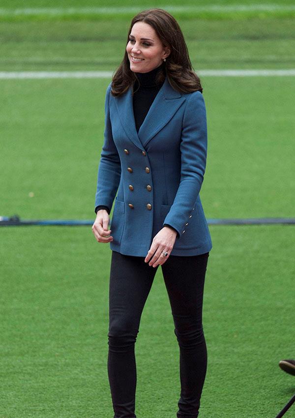 **CATHERINE, DUCHESS OF CAMBRIDGE**
<br><br>
In October 2017, Kate Middleton wore a blue Philosophy Di Lorenzo Serafini blazer while newly pregnant with Prince Louis. The Duchess also owns this blazer in red.