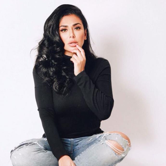 **HUDA KATTAN—$550M USD ($761M AUD)**
<br>
Approximate cost [per Instagram post](https://www.hopperhq.com/blog/instagram-rich-list/niche/beauty/|target="_blank"|rel="nofollow"): $33,000 USD ($46,000 AUD)
<br>
Maximum [YouTube Earnings](https://socialblade.com/youtube/user/hudaheidik|target="_blank"|rel="nofollow"): $134.8K USD ($186,000 AUD)
<br><br>
Topping the list for the highest paid beauty influencers is Huda Kattan (Huda Beauty), who, according to Forbes, is said to have racked up a net worth of $550 million USD (approx. $761 million AUD) since launching her beauty blog back in 2010.
<br><br>
Not only can she claim the title of internet's most-read beauty blog, but she also rakes in approximately $200 million of cosmetics sales from her eponymous makeup line, Huda Beauty—a brand she founded with her two sisters back in 2013 when she couldn't find a single pair of false eyelashes she wanted to buy.