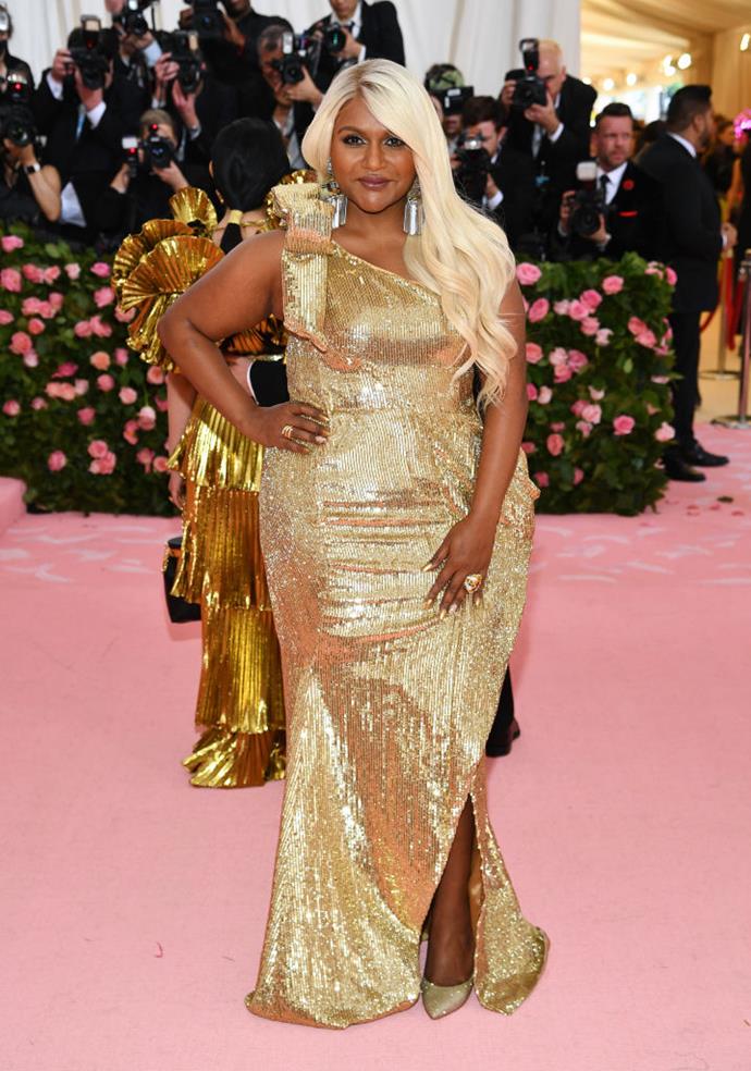 Mindy Kaling in Moschino.