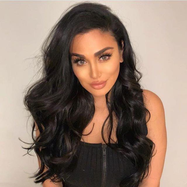 **1. Huda Kattan:** *AU $700+ million* <br><br>
Though Kattan's subscriber count is smaller than some of her competitors (and her fortune wasn't solely derived from YouTube), her net worth dwarfs almost everyone else on the list. <br><br>
The Oklahoma-born blogger and entrepreneur started her company, Huda Beauty, in 2006, which she now bases out of Dubai. Alongside her successful brand (which currently sells at Sephora), Kattan has a YouTube channel with over three million subscribers, where she shares weekly beauty tips, stories, and makeup collaborations. <br><br>
*Image: Instagram [@hudabeauty](https://www.instagram.com/hudabeauty/?hl=en|target="_blank"|rel="nofollow")*
