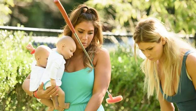 **2. The 'Babies And Mini Golf' group date from episode five of Richie Strahan's season of** ***The Bachelor*** **Australia**<br><br>

Another date reinforcing stereotypical ideas about motherhood? The 'Babies And Mini Golf' group date from Richie's season of the show. The date, which had the contestants tote around fake baby dolls that reacted to the care they were given, was seen as somewhat hilarious at the time. Jokes were even made about the contestants cheating on Richie (you know, the guy dating 20 women), but it ultimately left a bad taste in our mouths.