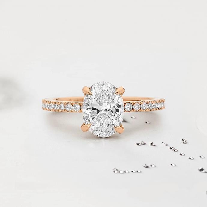 ***Micro-pavé band***<br><br>
Call it the 'Meghan Markle effect,' but when the Duchess of Sussex had her engagement ring [re-modelled onto a micro-pavé band](https://www.harpersbazaar.com.au/celebrity/meghan-markle-engagement-ring-remodel-18849|target="_blank") (that is, where the diamonds are much finer and the band is thinner), searches shot up. You can expect to see more of them in 2020⁠—a good thing, considering how lovely and delicate they are.<br><br>
Image via [@matthewely_](https://www.instagram.com/p/ByRrJCmj9ee/|target="_blank"|rel="nofollow").