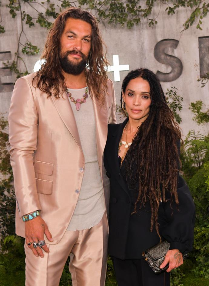 **Lisa Bonet and Jason Momoa**<br><br>

**Age difference:** 12 years<br><br>

*The Cosby Show* actress Lisa Bonet, 52, and *Game of Thrones* star Jason Moma, 40, met in a jazz club in 2005, tied the knot in 2017, and have been together ever since.<br><br>

Bonet, who gave birth to their first child in 2007 (her second, having had [Zoë Kravitz](https://www.elle.com.au/beauty/zoe-kravitz-before-after-21087|target="_blank") during her marriage to Lenny Kravitz) and their second in 2008, has never addressed their age gap publicly. She has, however, opened up about why Momoa is a great partner.<br><br>

'What is cool about Jason is that he is an alpha male who stands for love and family," she said in a 2018 interview with [*Porter*](https://www.net-a-porter.com/au/en/porter/article-33a55e73f6c7ac7b/cover-stories/cover-stories/lisa-bonet|target="_blank"|rel="nofollow").<br><br>

"And to circle back to my own wounds, having an absent father, then to be met by a man of that stature, is really incredible. Jason embodies a rare form of masculinity in this day and age—he is a leader; he is generous. Just in terms of charisma, physique, the right use of power, responsibility, work ethic, you can go down the line."
