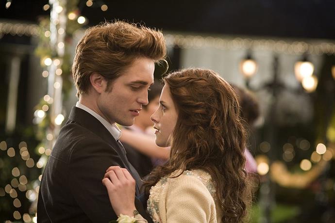 Pattinson and Stewart in the 2008 *Twilight* film.