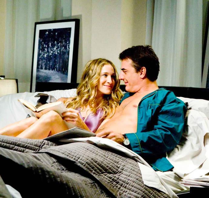**Carrie Bradshaw and Mr.Big in *Sex And The City***
<br><br>
Despite the ups-and-downs, these two are our favourite glamour couple. Next time we're looking for a classic New York City night full of martinis and jazz, we know who we'd call.