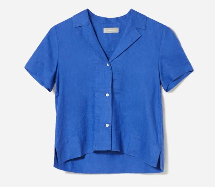 The Linen Shirt Short-Sleeve Notch Shirt, $71 by [Everlane](https://www.everlane.com/products/womens-linen-notch-ss-shirt-canvas?collection=womens-tops|target="_blank"|rel="nofollow").