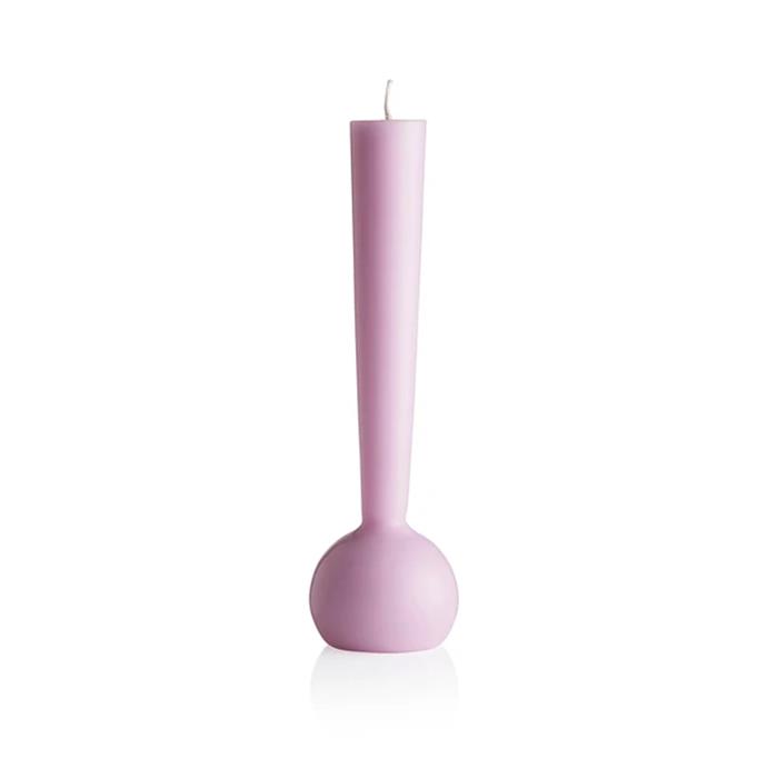 'Margot' Candle, $19 at [Maison Balzac](https://www.maisonbalzac.com/products/margot-20|target="_blank"|rel="nofollow").