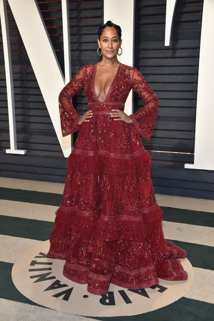**Tracee Ellis Ross, 2017**
<br><br>
It was all about the red hues for Tracee Ellis Ross at the 2017 *Vanity Fair* party, arriving in a Zuhair Murad Fall 2016 Couture gown for the occasion.