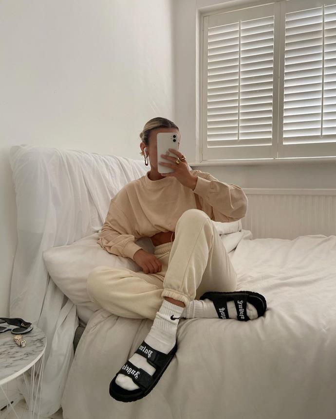 **All White's Alright**<br><br>

Perhaps the easiest bedroom idea to implement comes from Emily Cocklin ([@emilycocklin](https://www.instagram.com/emilycocklin/|target="_blank"|rel="nofollow")). See her here using a simple bedroom hack to achieve a more minimal look: white everything out. Cocklin used what looks like a white bedsheet over a previously darker bedhead, but you could apply this idea in a myriad of ways.<br><br>

Change out your sheets to fresh white ones, swap your cushion covers and add a white bedside table covering. If you can refresh your walls and floor in white, go for that too. And if you're still feeling industrious? Most furniture can be "DI-whited" with the right paint.