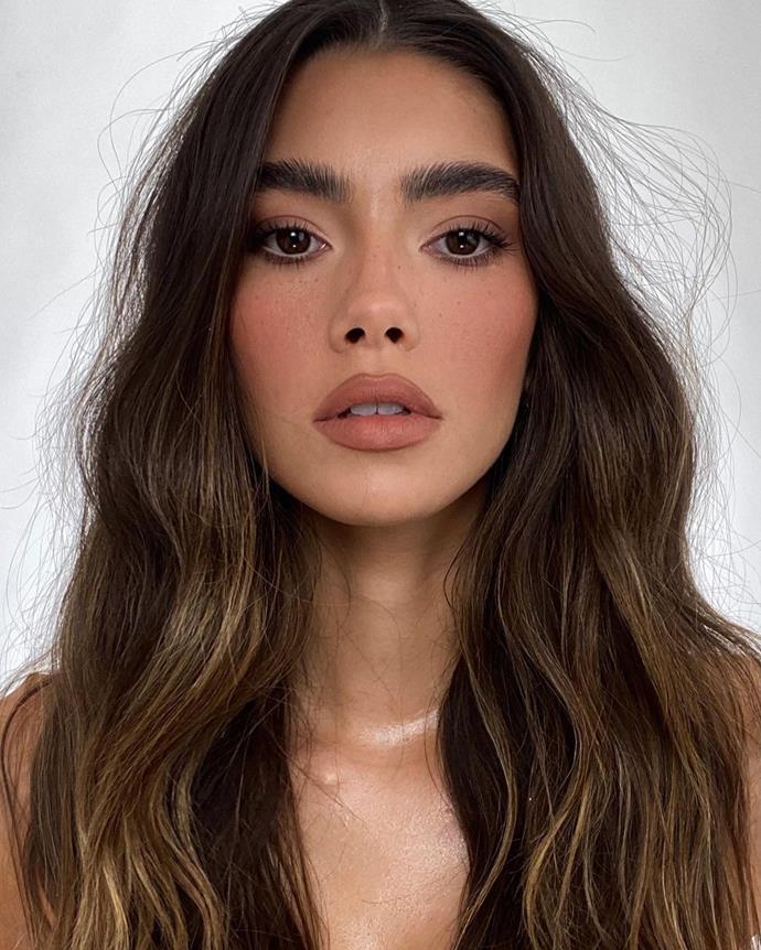 **The Full And Fluffy Brow**
<br><br>
Feel familiar? Well, that's because the full and fluffy brow has been around for some time. But that doesn't mean it's not going to be everywhere in 2022. Even more fluffy and natural than its previous iterations, this new take on the trend will see more feathering, less definition and *a lot* more [soap](https://www.elle.com.au/beauty/soap-brows-23330|target="_blank").
<br><br>
Nail this look by grabbing your favourite brow adhesive product, like a wax or a soap, and drag your hairs up to the sky with a trustworthy spoolie. Got some sparse areas? Fret not, a precise brow pen can help fill in those blank spots with natural strokes.
<br><br>
*Image: [@patrickta](https://www.instagram.com/p/CKKBLK2jHgE/|target="_blank"|rel="nofollow")*