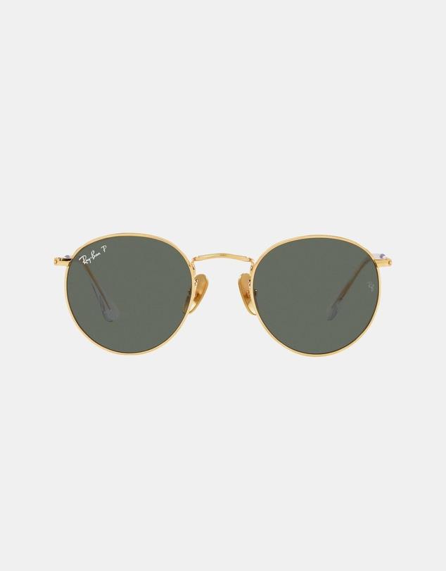 Ray-Ban Round, $560 from [THE ICONIC](https://www.theiconic.com.au/round-1241028.html|target="_blank"|rel="nofollow")
