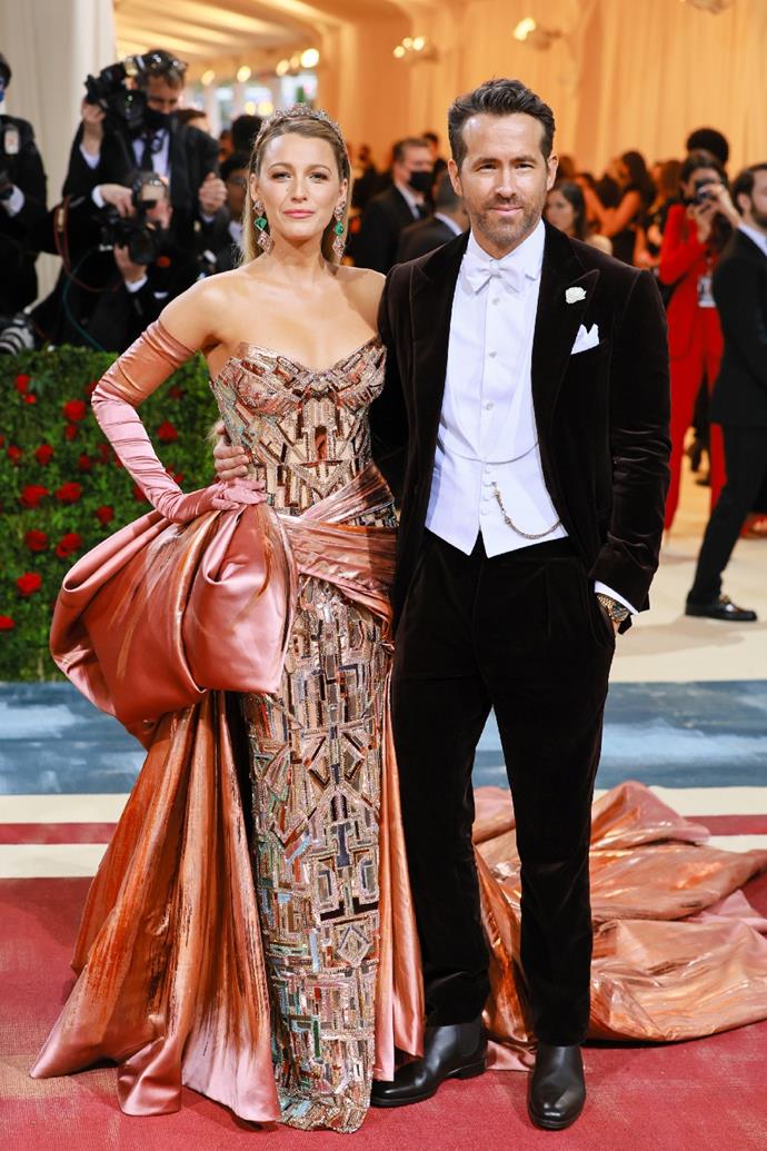 Blake Lively and Ryan Reynolds at the 2022 Met Gala wearing Atelier Versace and Ralph Lauren.