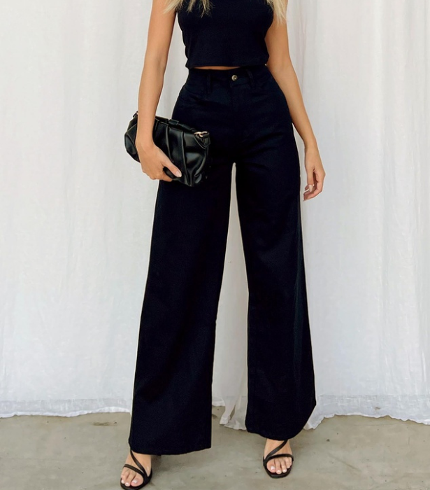 Dazie Hey Girl Wide Leg Pants in Black, $79.99 at [THE ICONIC](https://www.theiconic.com.au/hey-girl-wide-leg-pants-1192222.html|target="_blank"|rel="nofollow") 

