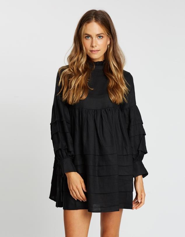 AERE Pleat Detail Linen Smock Dress, $139 at [THE ICONIC](https://www.theiconic.com.au/pleat-detail-linen-smock-dress-1004482.html|target="_blank"|rel="nofollow")