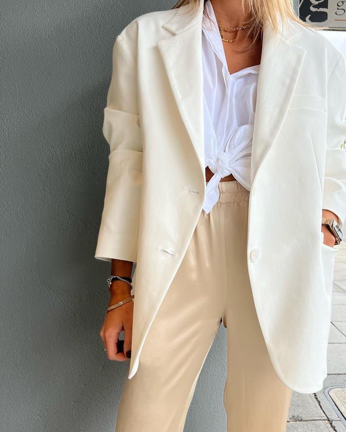 **White Story**
<br><br>
Designed and made in Australia, White Story's muted colour palette makes it easy to build a capsule vacation wardrobe, complete with just a few items that work in tandem to create new looks every time. Our pick? The relaxed suiting collection. 
<br><br>
*Shop [here](https://www.whitestory.com.au/|target="_blank"|rel="nofollow").*