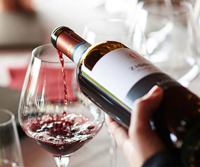 ***Just Wines***<br><br>
Get a regular, convenient, and stunning flow of [wine delivered](https://ellaau.com/culture/wine-delivery-australia-23199|target="_blank"|rel="nofollow") right to your door, so you never have to go without. <br><br>
**[Shop it here.](https://justwines.com.au/trophy-club|target="_blank"|rel="nofollow")**