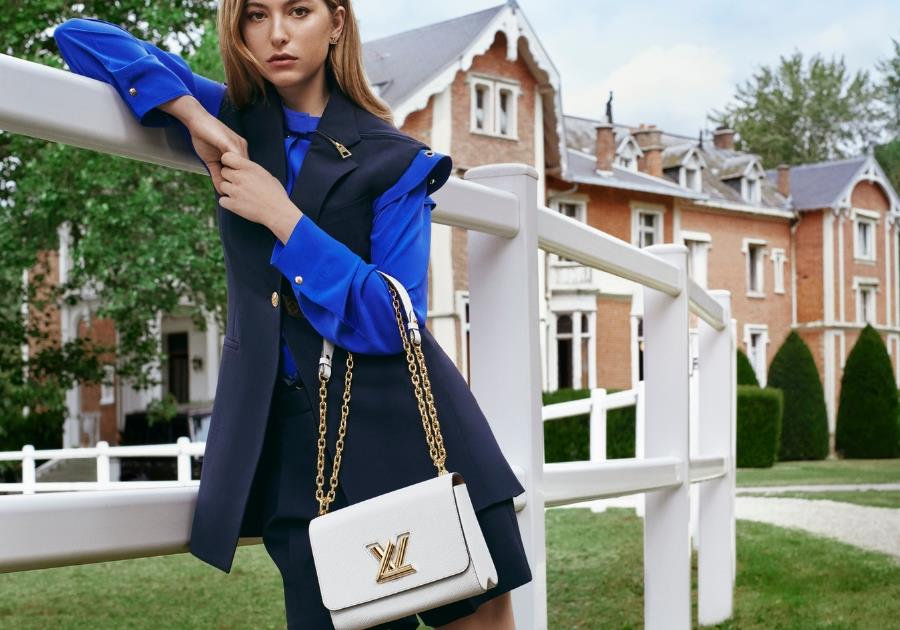 Eve Jobs attending the Louis Vuitton Womenswear Fall/Winter 2022