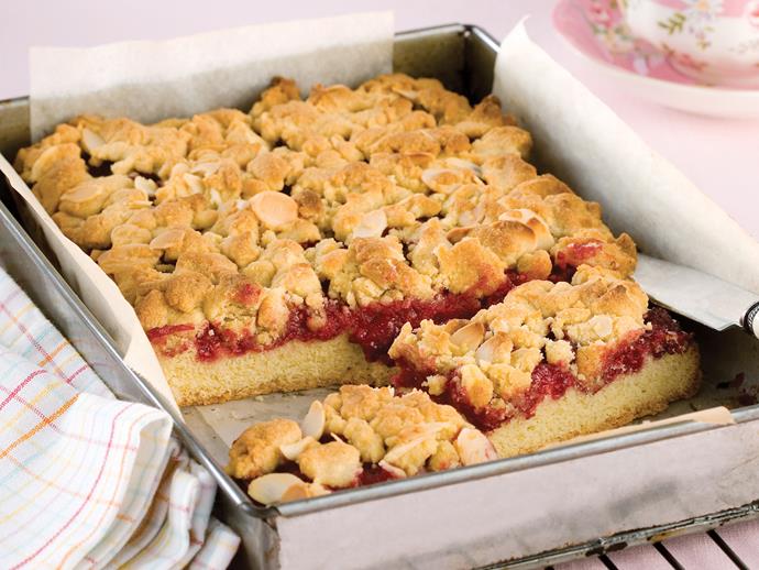 **[Raspberry and almond streusel slice](https://www.womensweeklyfood.com.au/recipes/raspberry-and-almond-streusel-slice-21064|target="_blank")**

Sweet, sticky raspberry is beautiful topped with a crumbly, golden almond topping in this brilliant streusel slice. Enjoy a piece with a mug of tea or coffee for a mid-morning or afternoon treat.