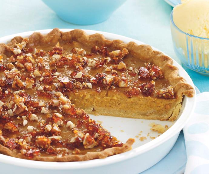 Fun vegie bakes - Pumpkin pie with pecan praline