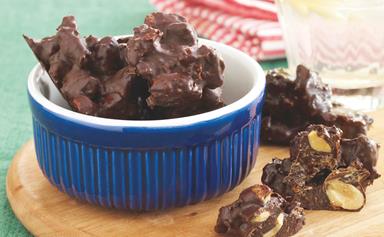 Candied spiced nut clusters