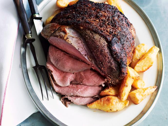 **[Roast beef rump with red wine gravy](https://www.womensweeklyfood.com.au/recipes/roast-beef-rump-with-red-wine-gravy-28056|target="_blank")**

Enrich a winter family meal with this glorious roast beef coated with mustard, worcestershire sauce and red wine gravy. It also wouldn't go astray on the Christmas dinner table.