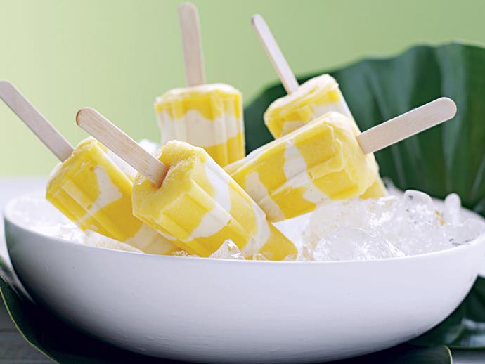 **[Mango vanilla frozen yoghurt swirls](https://www.womensweeklyfood.com.au/recipes/mango-vanilla-frozen-yoghurt-swirls-26575|target="_blank")**

Cool down in less than 30 minutes with these fruity ice-blocks. With less than five ingredients these popsicles are a great choice for a kids party and frozen yoghurt makes them a healthy alternative to ice cream.