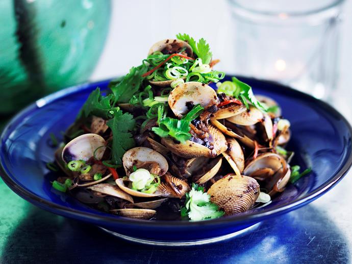**[Stir-fried baby clams with black beans](https://www.womensweeklyfood.com.au/recipes/stir-fried-baby-clams-with-black-beans-26627|target="_blank")**

Tossed with black beans and hot and fragrant spices, these fresh clams really shine as a meal starter or side with asian-inspired honey, soy and oyster sauce.