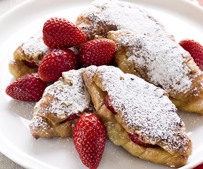STRAWBERRY CROISSANT FRENCH TOAST
