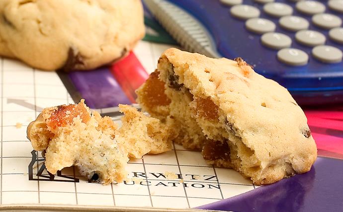 Apricot and Walnut Biscuits