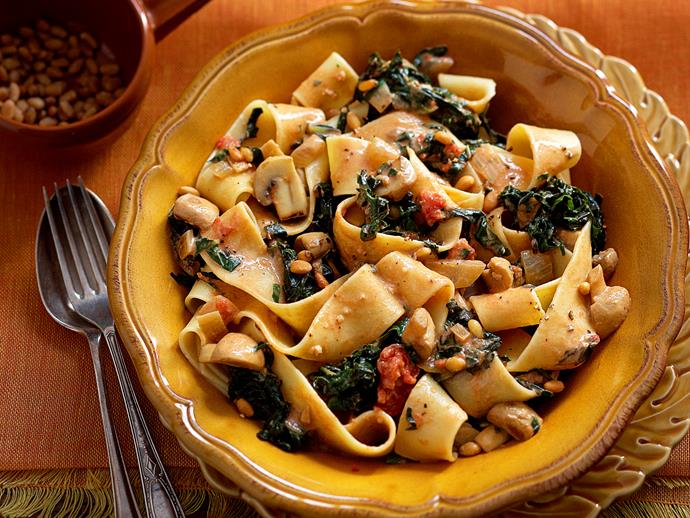 **[Silverbeet and mushroom pasta](https://www.womensweeklyfood.com.au/recipes/silverbeet-and-mushroom-pasta-22664|target="_blank")**